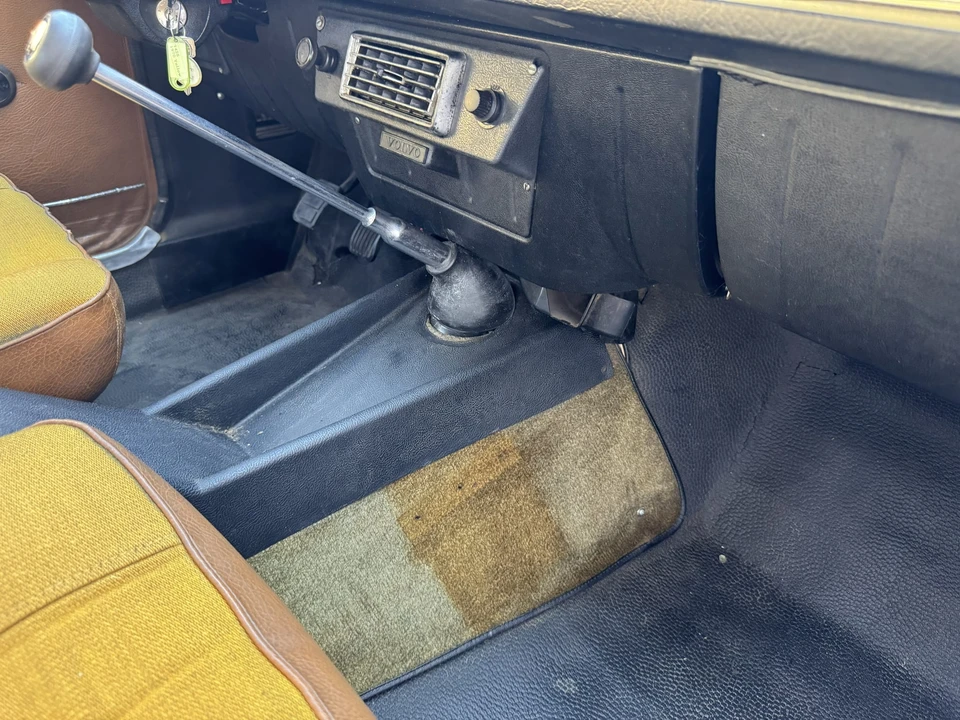 1970 Volvo 142 - Image 28 of 31