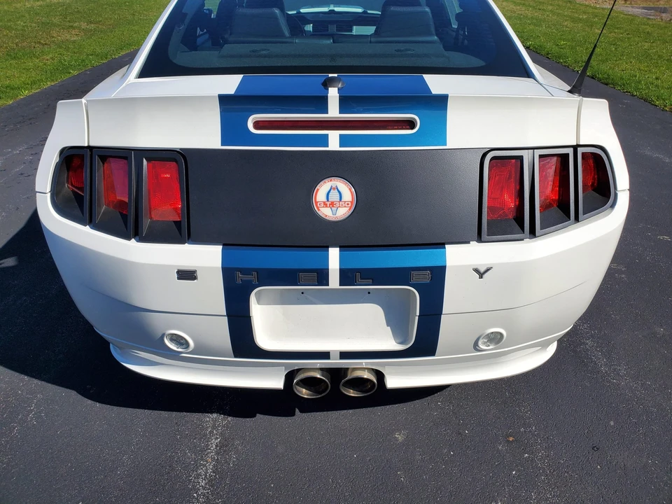2011 Ford S197 II Shelby Mustang GT350 - Image 20 of 31