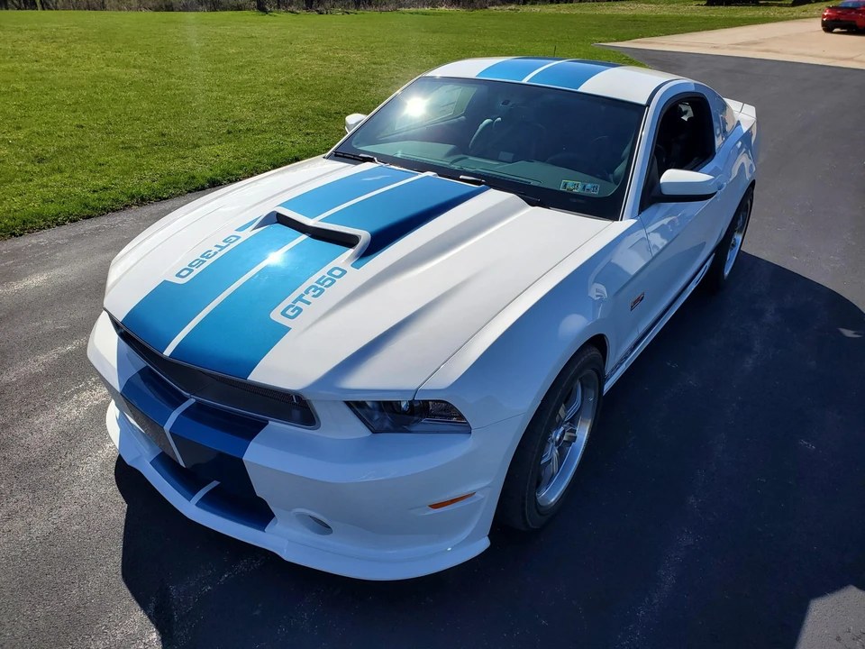 2011 Ford S197 II Shelby Mustang GT350 - Image 2 of 31