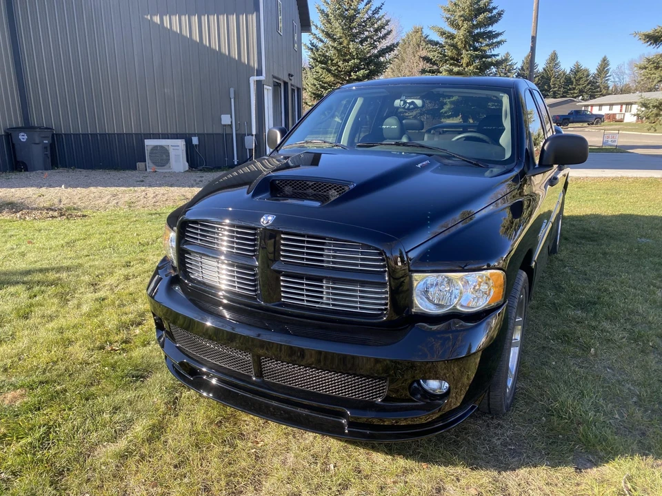 2005 Dodge Ram SRT-10 3rd Gen - Image 4 of 31