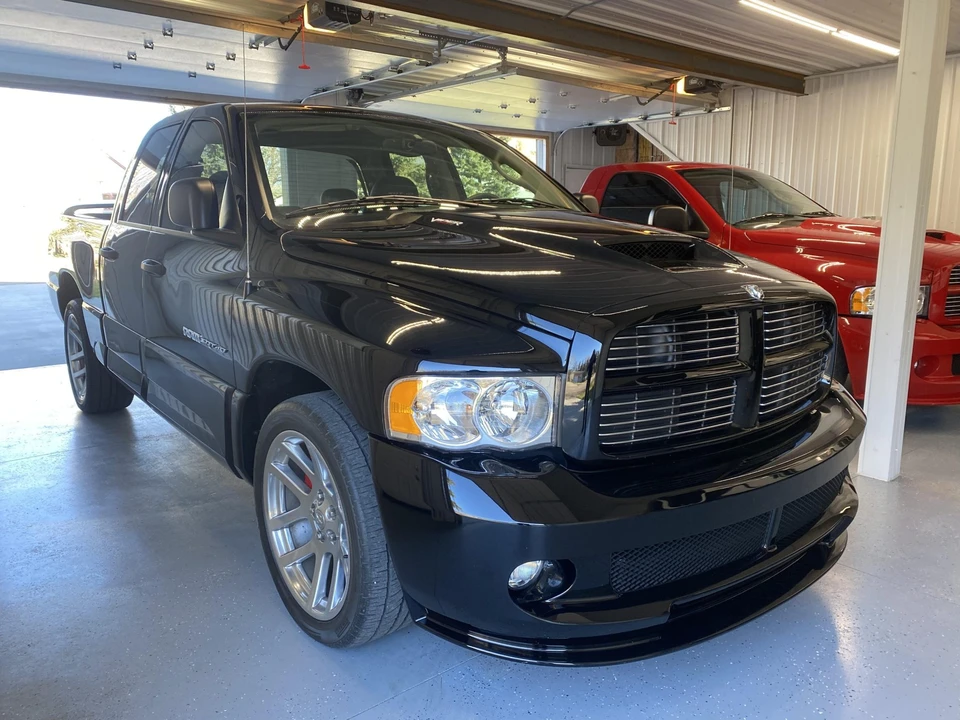 2005 Dodge Ram SRT-10 3rd Gen - Image 11 of 31
