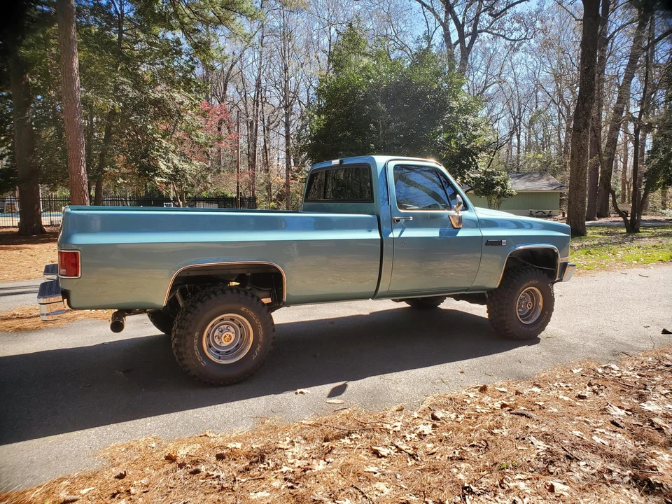 1985 GMC C/K 3rd Gen - Image 14 of 31