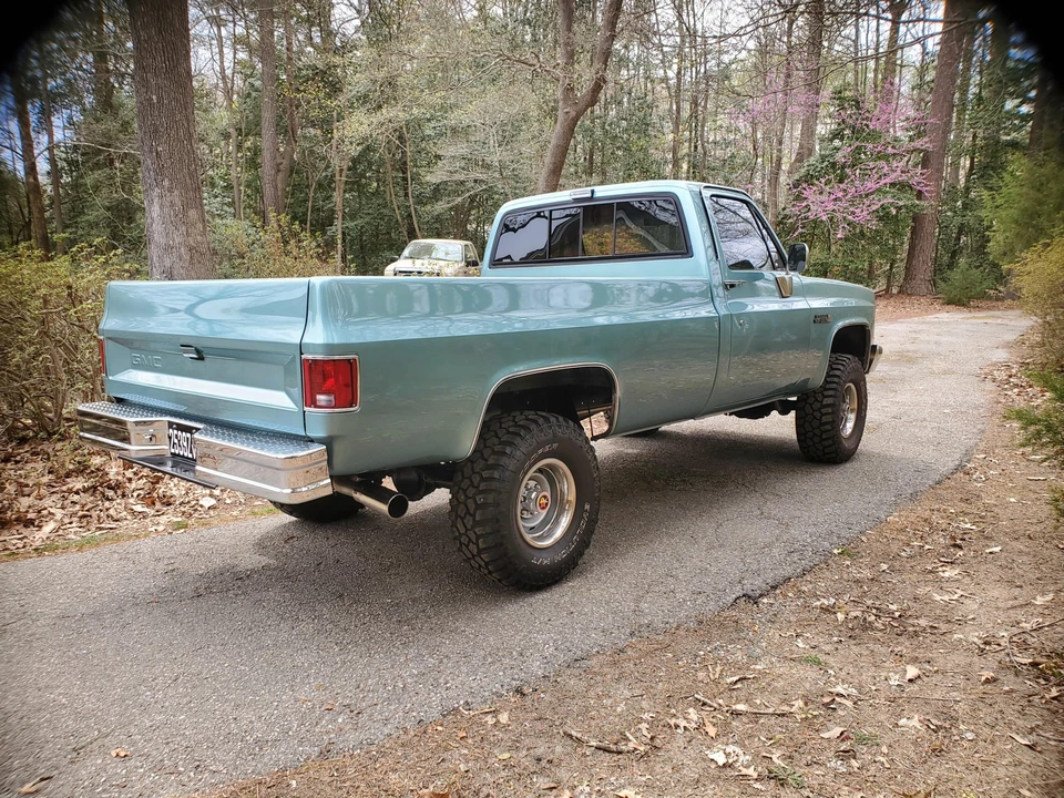 1985 GMC C/K 3rd Gen - Image 11 of 31