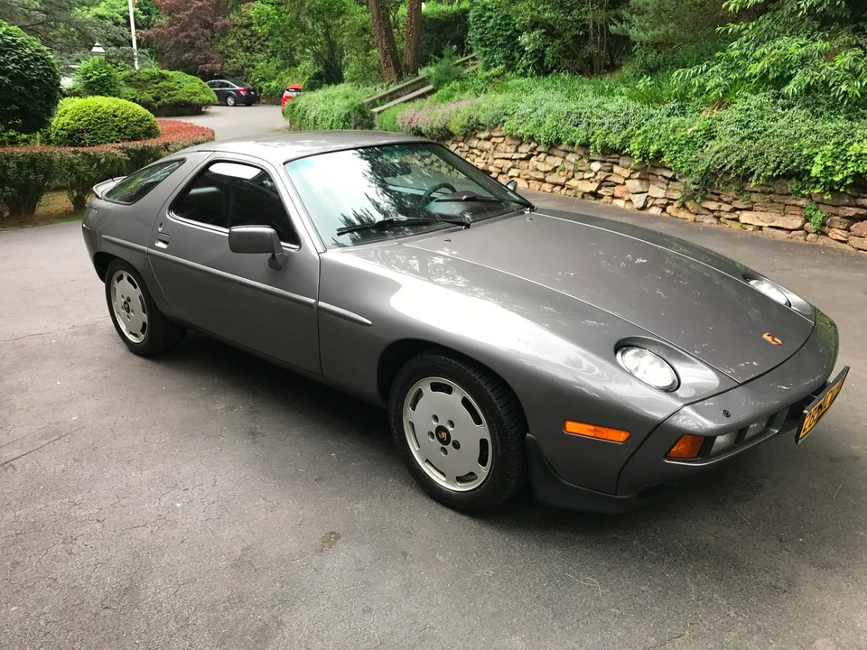 1986 Porsche 928 S - Image 3 of 31