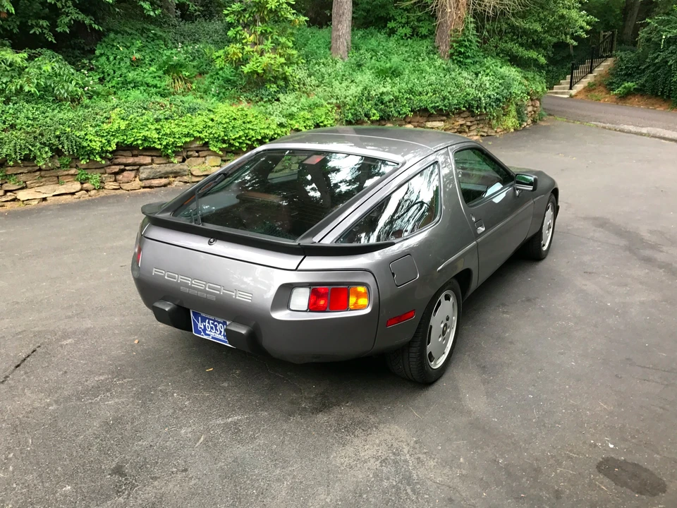 1986 Porsche 928 S - Image 6 of 31