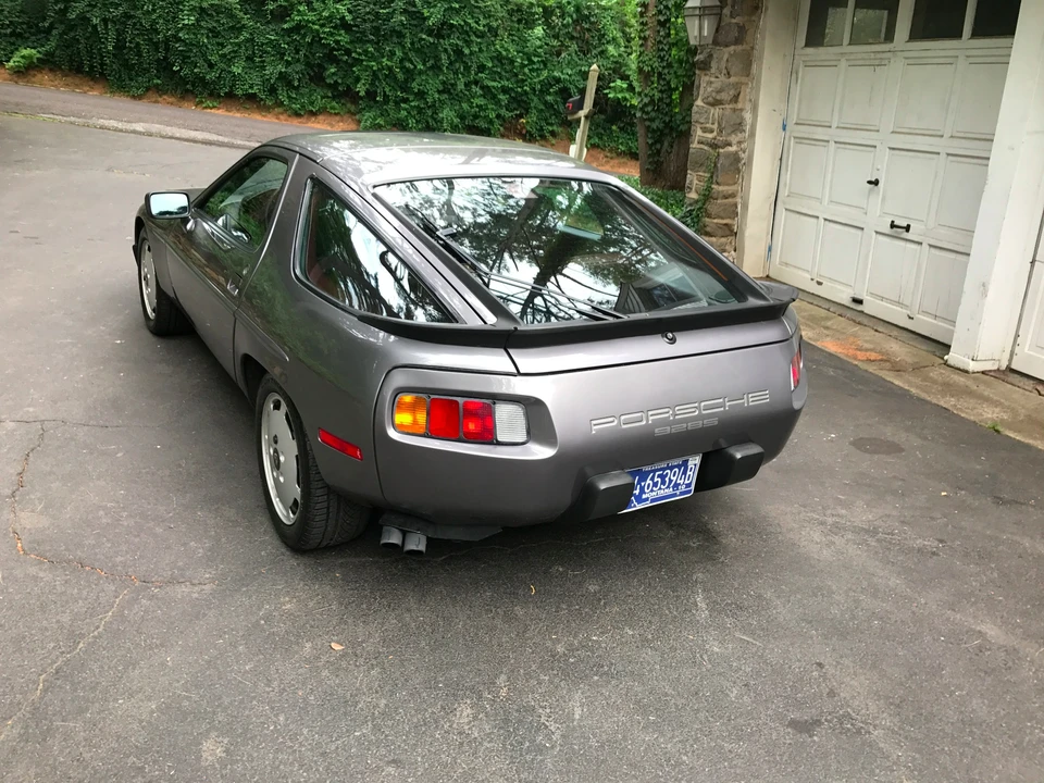 1986 Porsche 928 S - Image 10 of 31