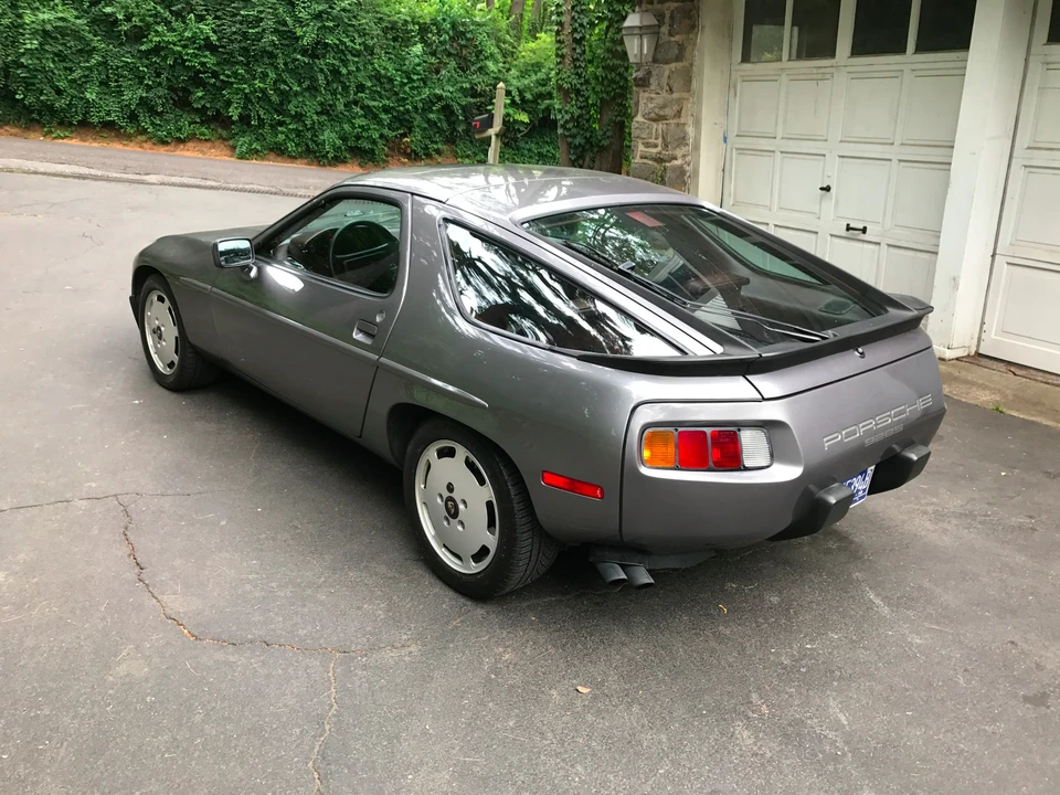 1986 Porsche 928 S - Image 11 of 31