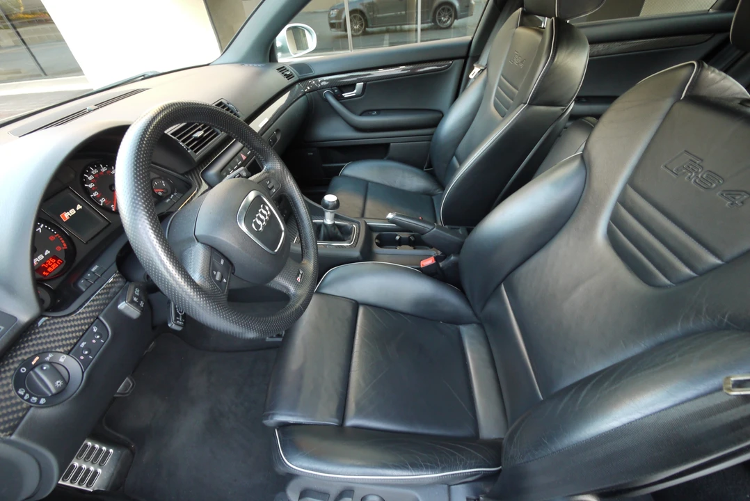 2007 Audi B7 RS4 - Image 26 of 31