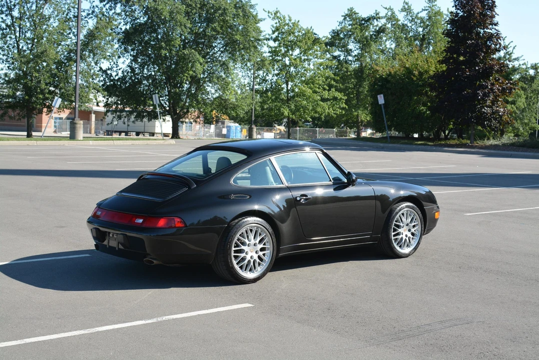 1995 Porsche 993 Carrera - Image 14 of 31