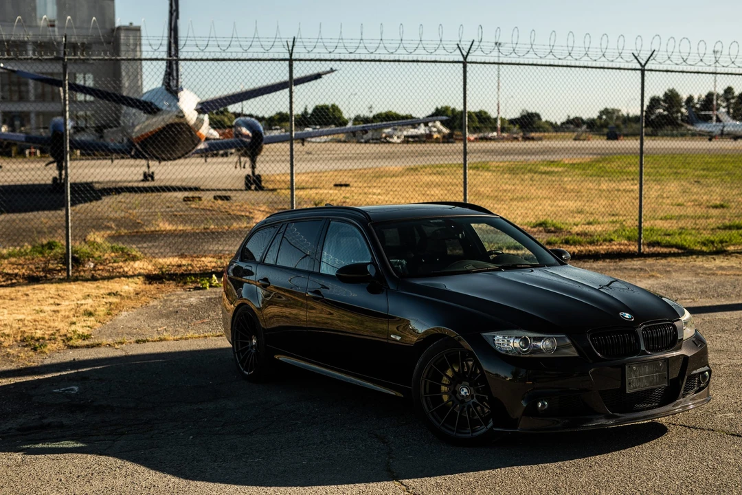 2011 BMW E91 335i Touring - Image 17 of 31