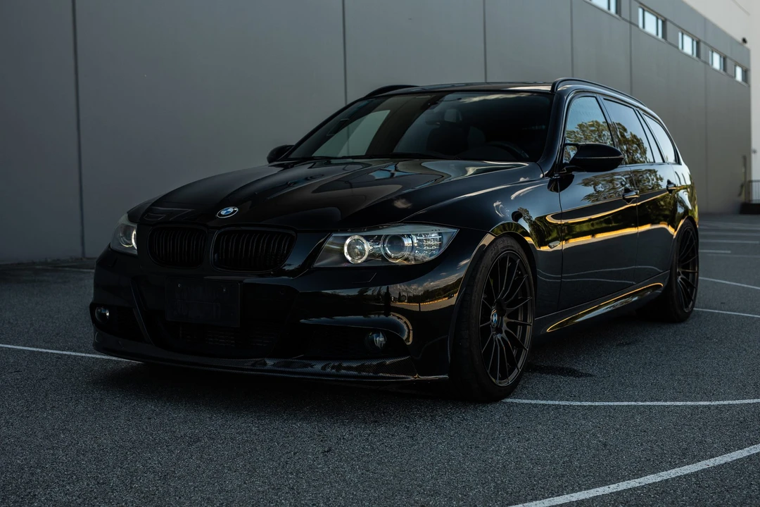2011 BMW E91 335i Touring - Image 2 of 31