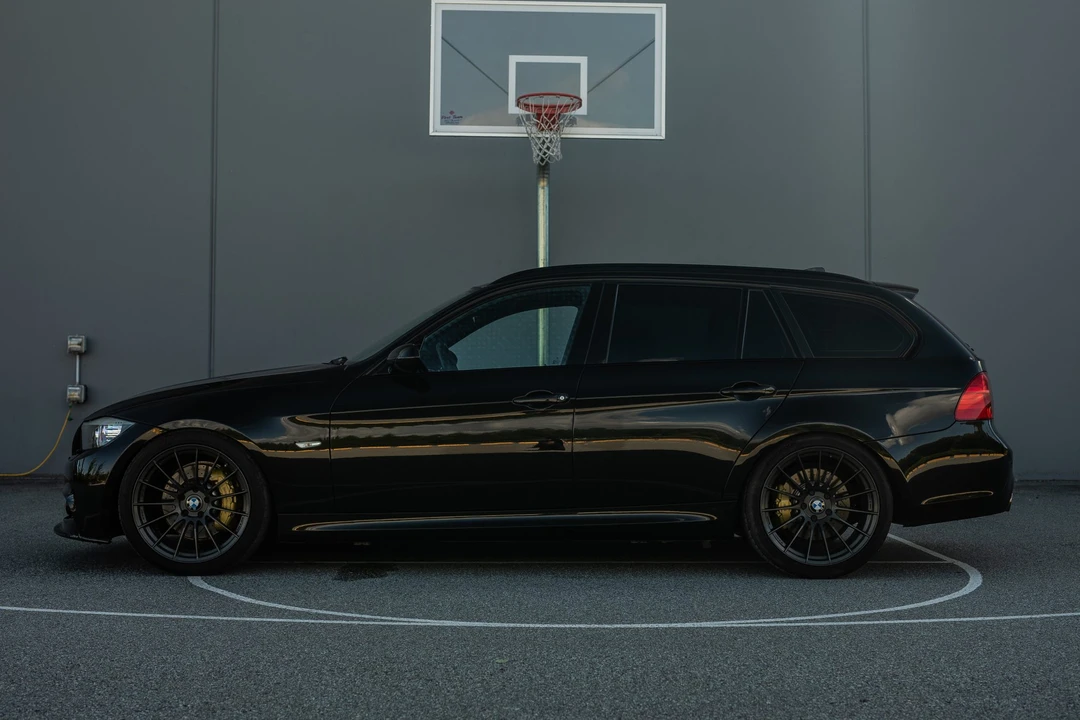 2011 BMW E91 335i Touring - Image 28 of 31