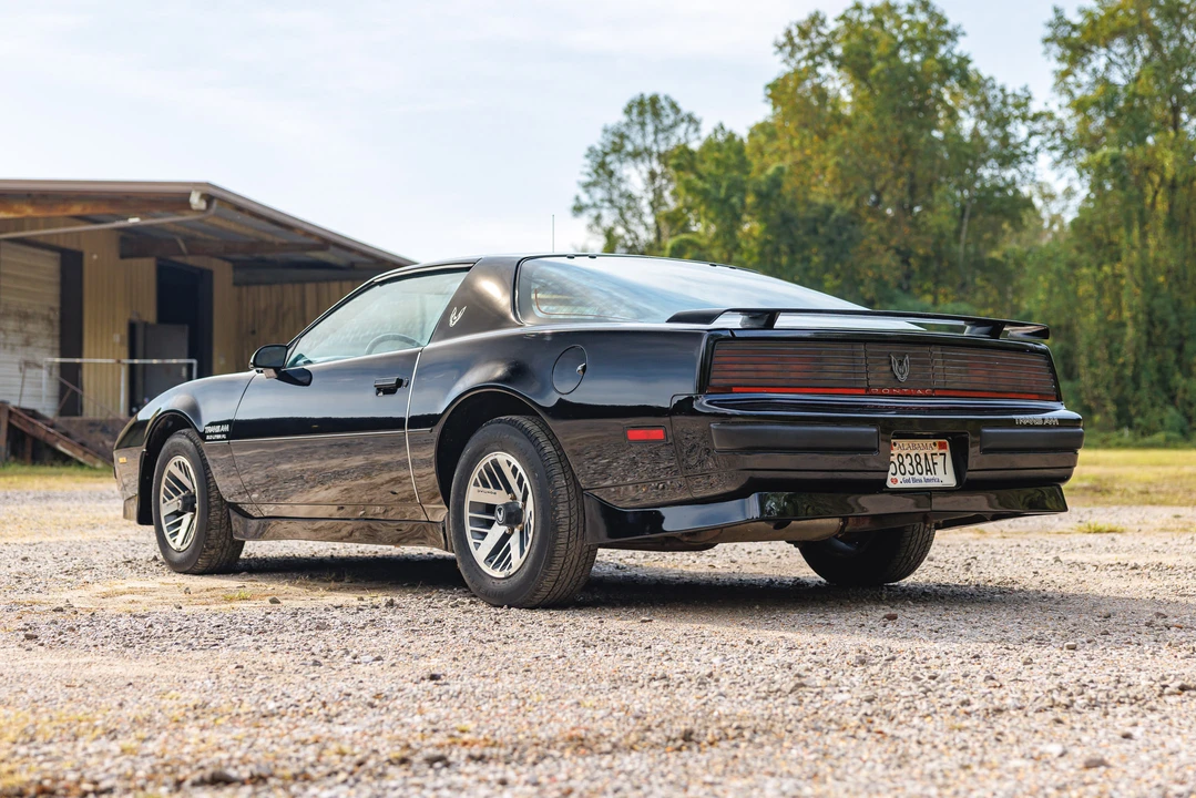 1985 Pontiac Firebird 3rd Gen - Image 4 of 31