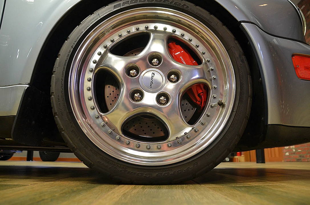 1994 Porsche 964 Turbo - Image 28 of 31