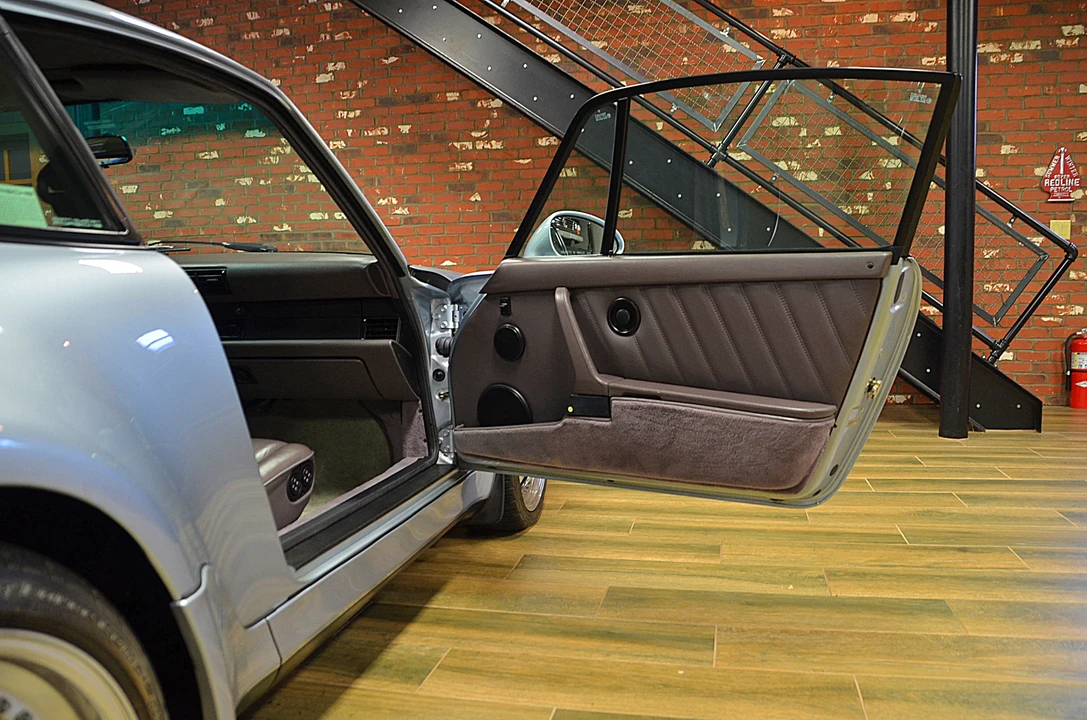 1994 Porsche 964 Turbo - Image 30 of 31