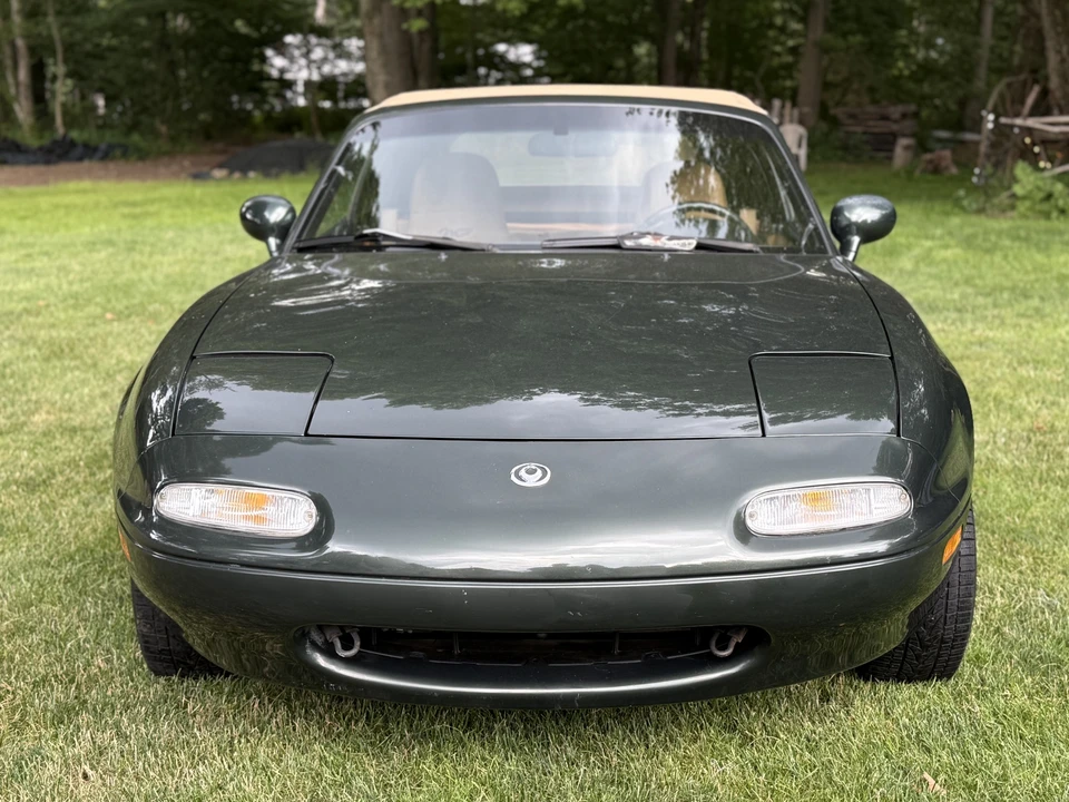 1997 Mazda NA MX-5 Miata - Image 2 of 31