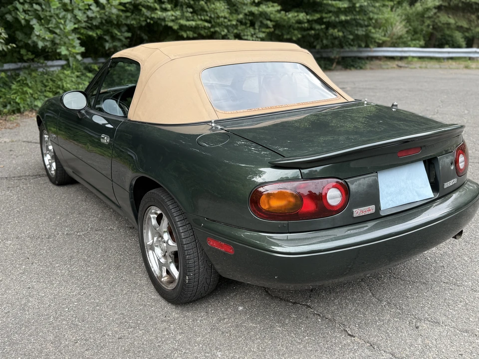 1997 Mazda NA MX-5 Miata - Image 11 of 31