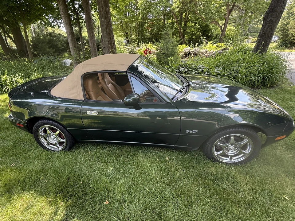 1997 Mazda NA MX-5 Miata - Image 5 of 31