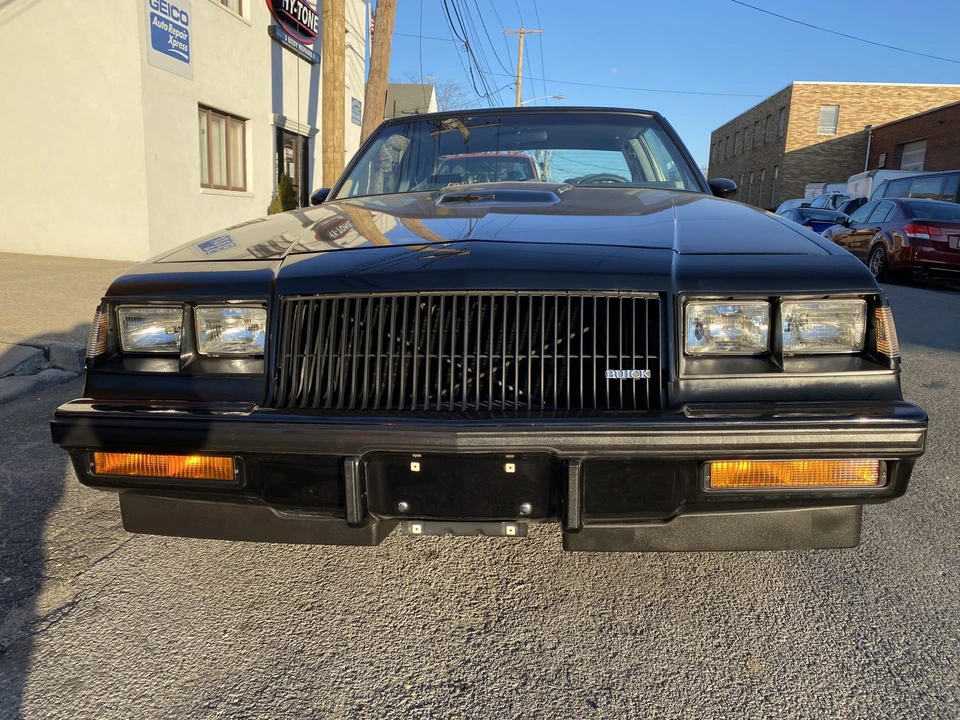 1987 Buick Grand National - Image 9 of 31
