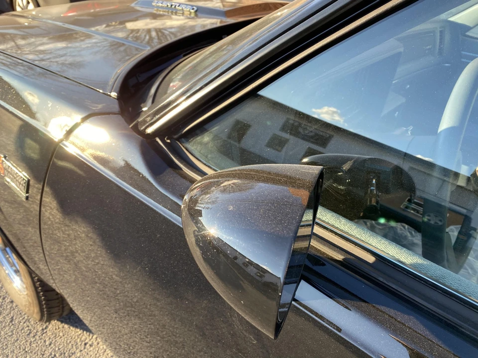 1987 Buick Grand National - Image 27 of 31