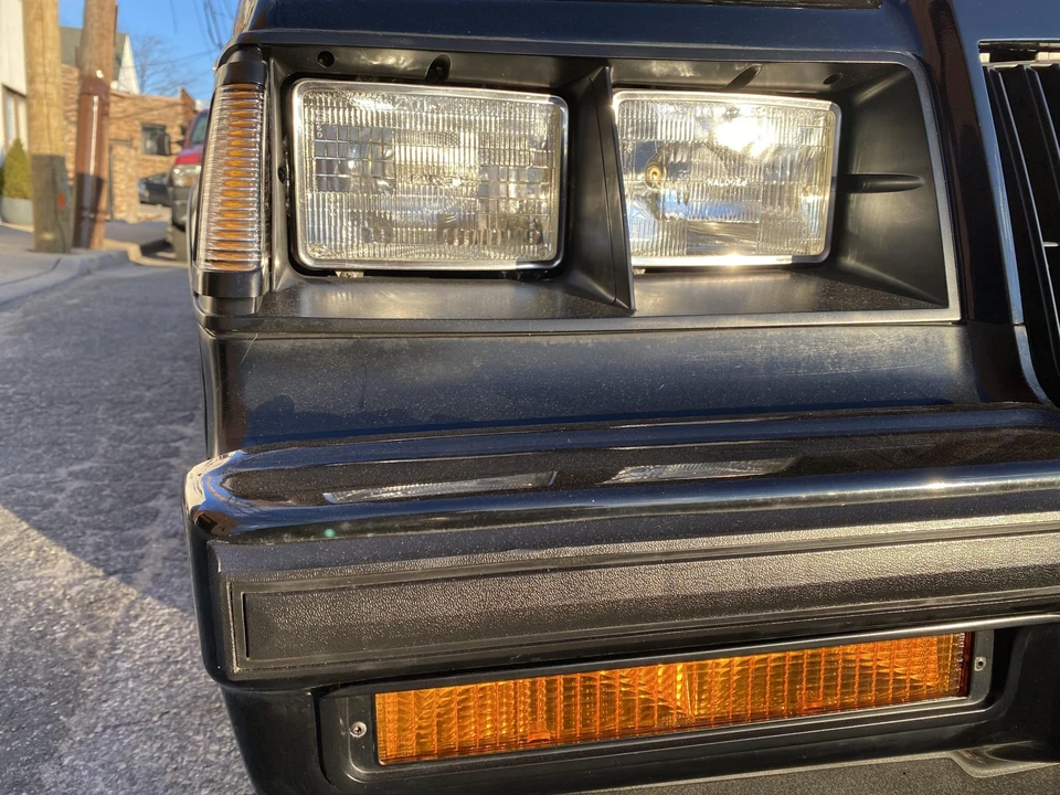 1987 Buick Grand National - Image 10 of 31