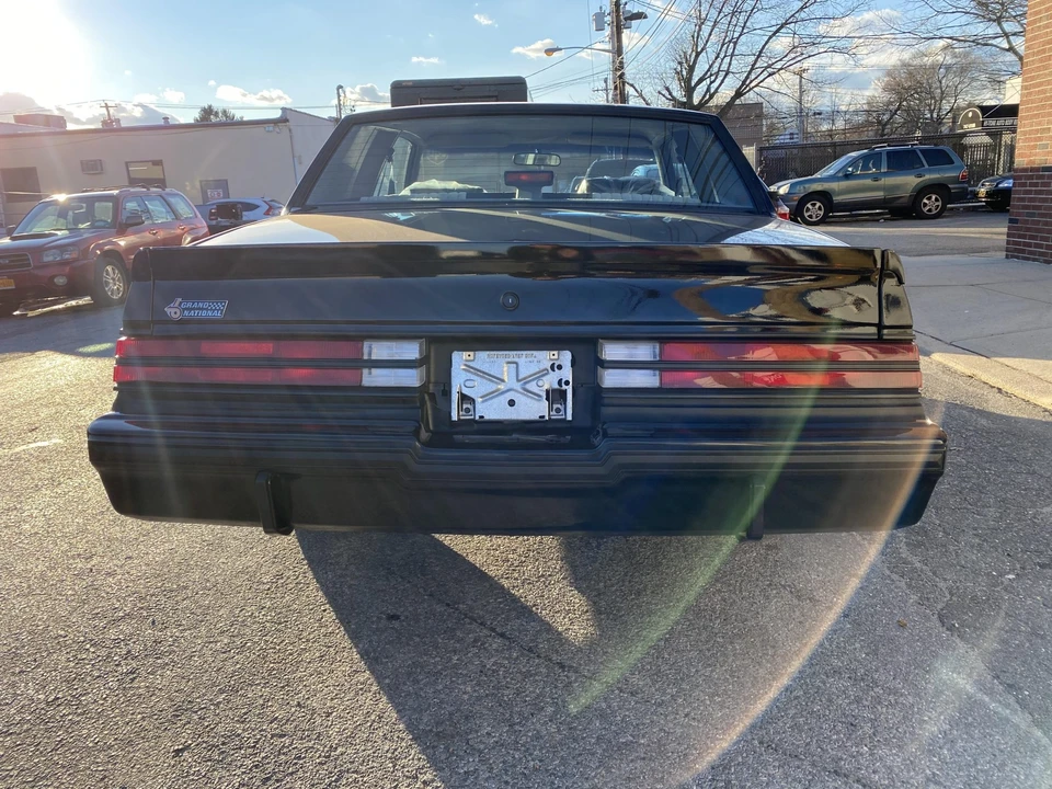 1987 Buick Grand National - Image 5 of 31