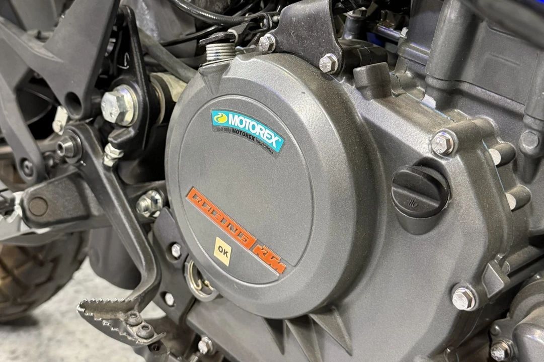 2020 KTM - Image 5 of 6