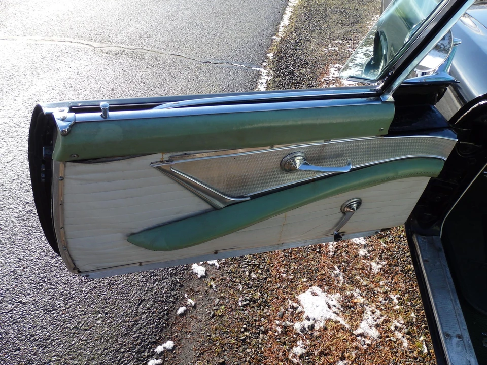 1956 Ford Thunderbird 1st Gen - Image 30 of 31