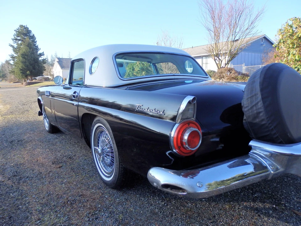 1956 Ford Thunderbird 1st Gen - Image 27 of 31