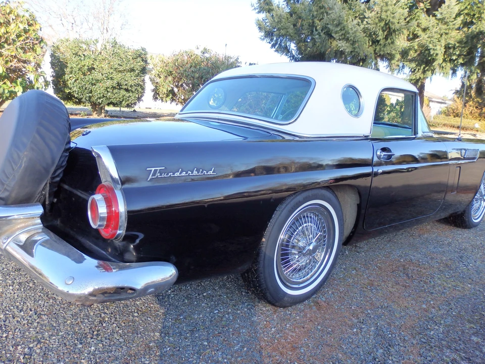 1956 Ford Thunderbird 1st Gen - Image 28 of 31