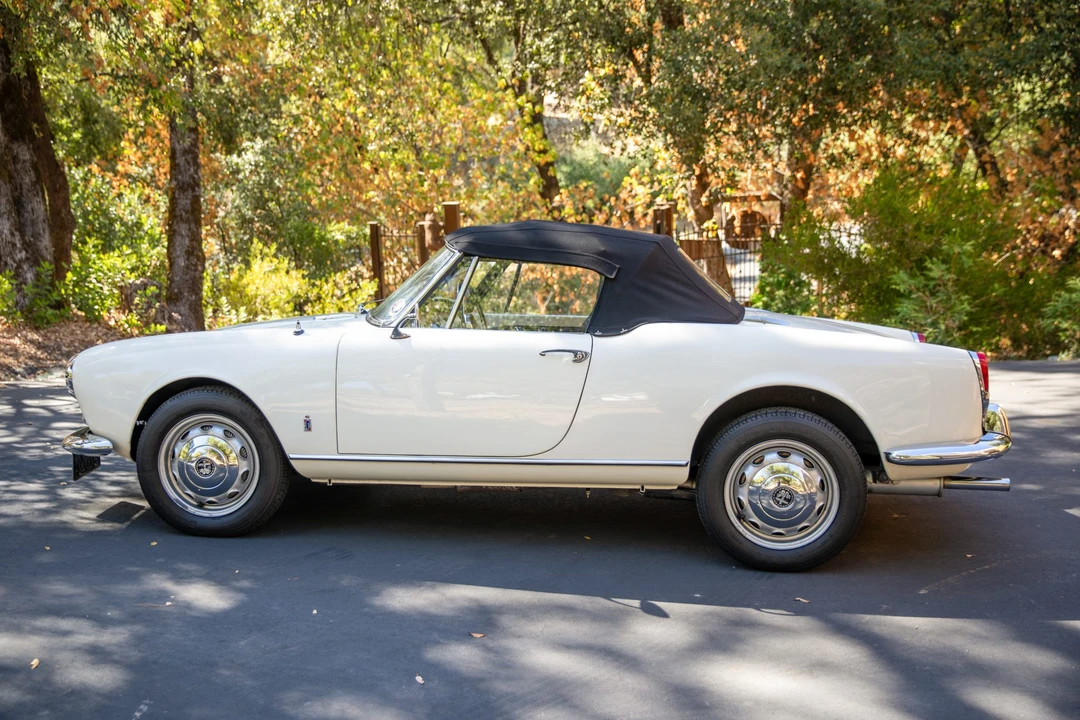 1963 Alfa Romeo Giulietta - Image 3 of 31