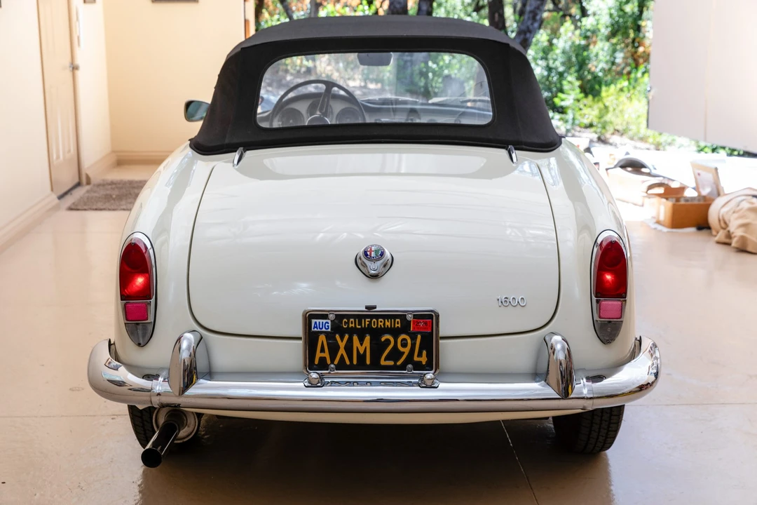 1963 Alfa Romeo Giulietta - Image 11 of 31
