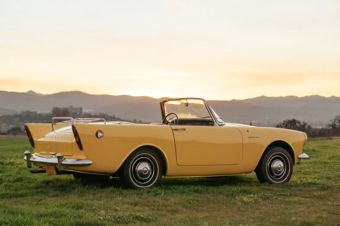 1963 Sunbeam Alpine - Image 8 of 31