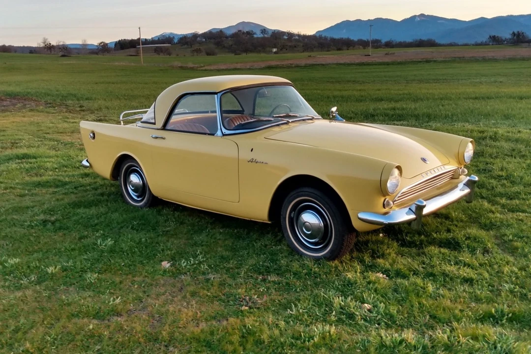 1963 Sunbeam Alpine - Image 5 of 31