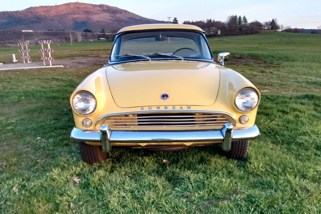 1963 Sunbeam Alpine - Image 3 of 31
