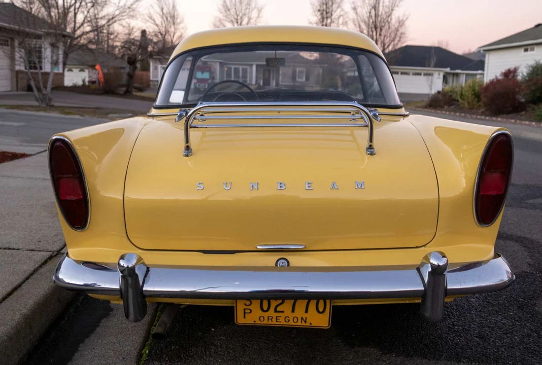 1963 Sunbeam Alpine - Image 9 of 31