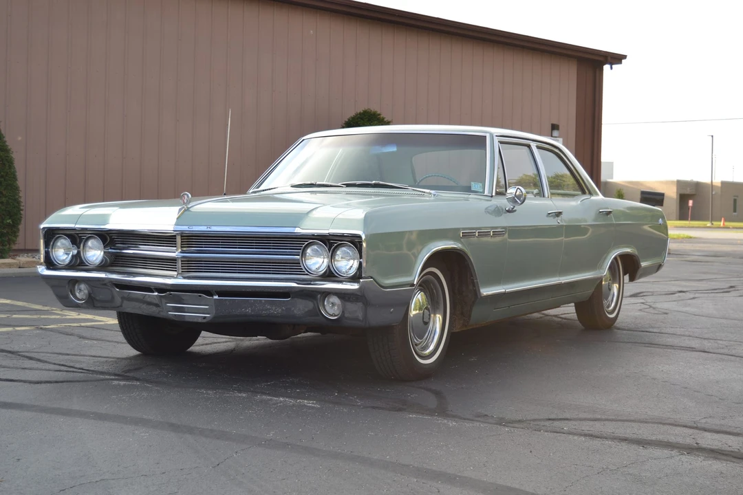 1965 Buick LeSabre - Image 3 of 31