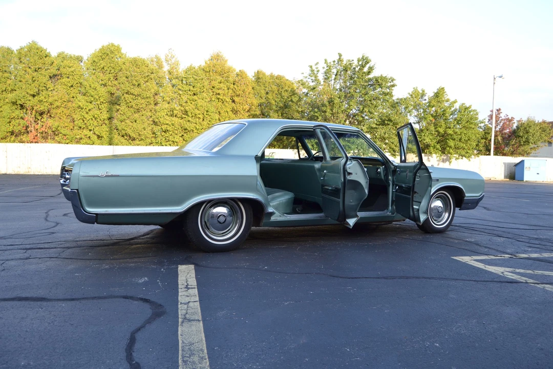 1965 Buick LeSabre - Image 11 of 31