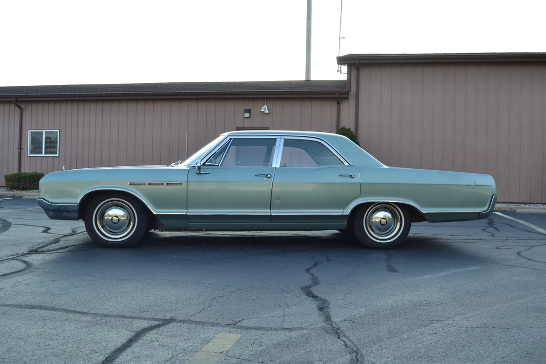 1965 Buick LeSabre - Image 20 of 31