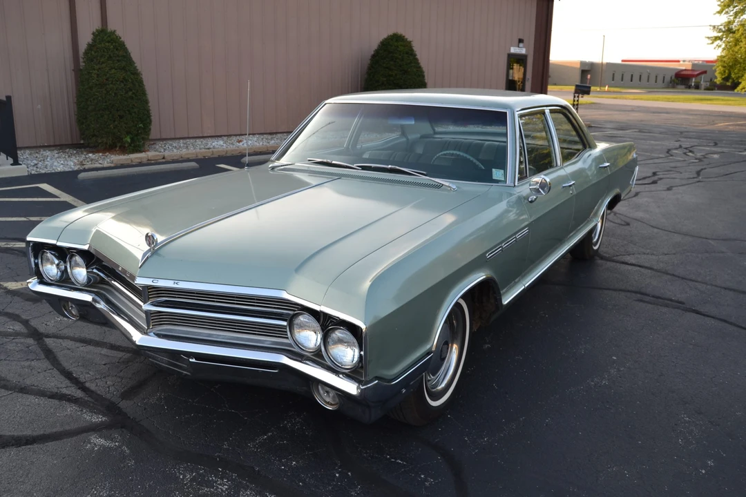 1965 Buick LeSabre - Image 4 of 31