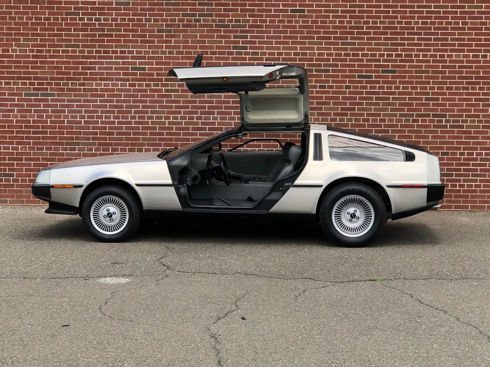 1982 DeLorean DMC-12 - Image 11 of 31