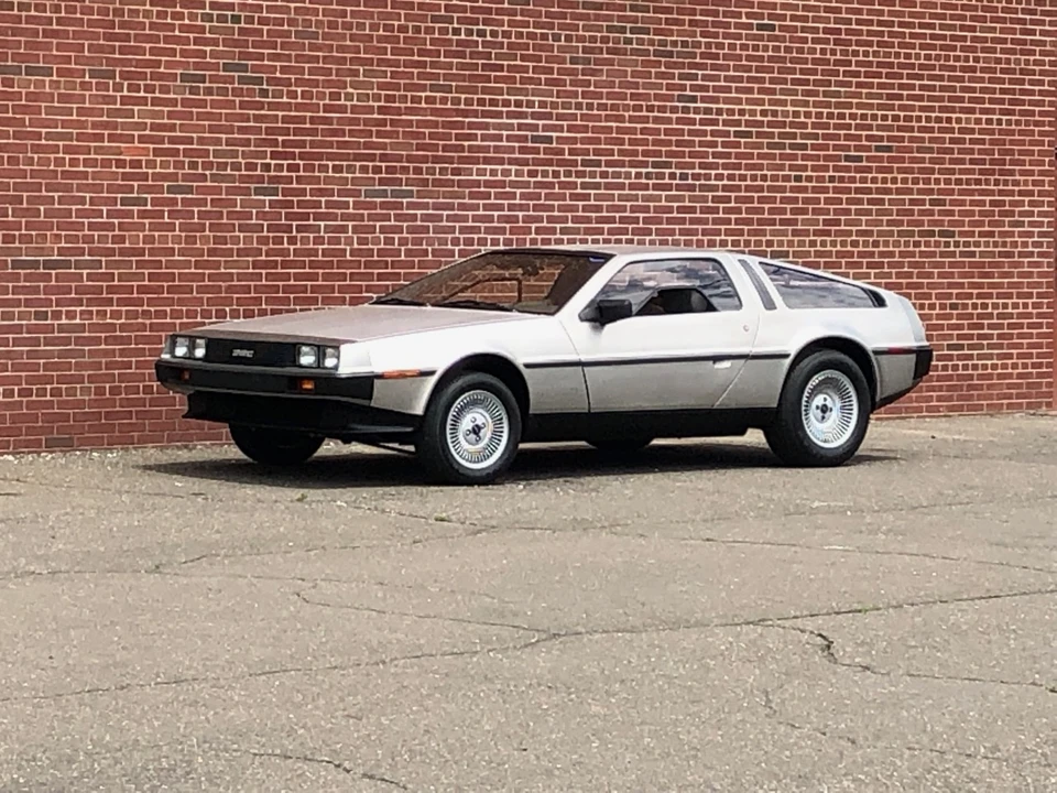 1982 DeLorean DMC-12 - Image 2 of 31