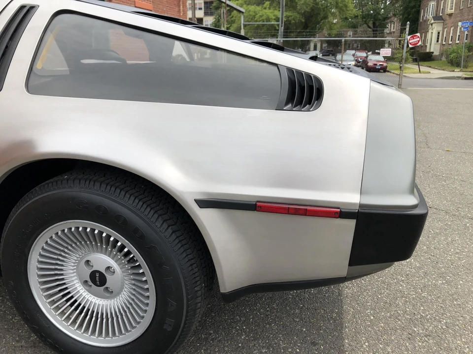 1982 DeLorean DMC-12 - Image 16 of 31