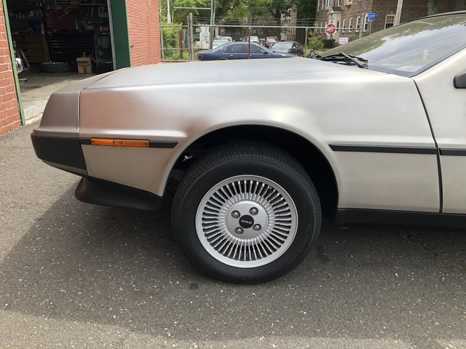 1982 DeLorean DMC-12 - Image 26 of 31