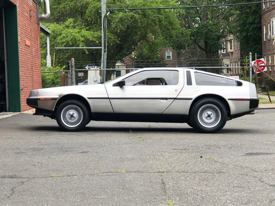1982 DeLorean DMC-12 - Image 8 of 31