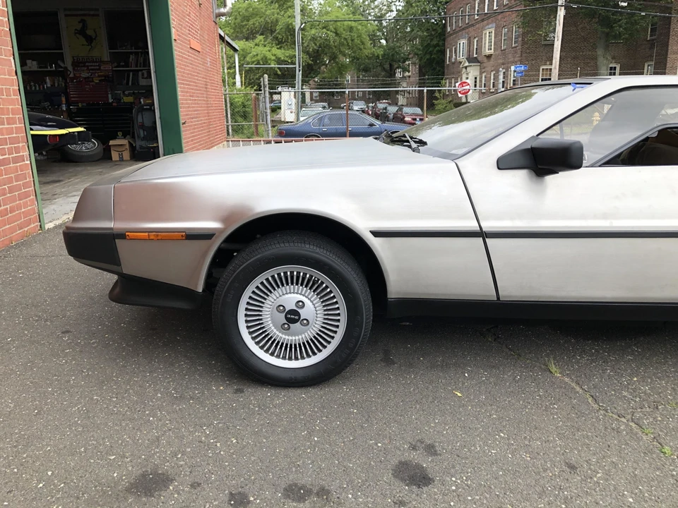 1982 DeLorean DMC-12 - Image 13 of 31