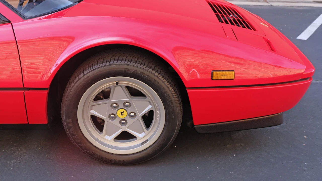 1987 Ferrari 328 GTS - Image 23 of 31