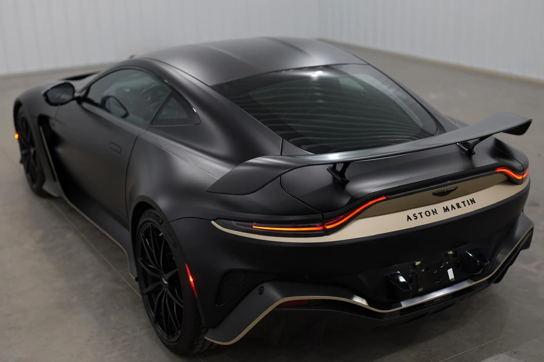 2023 Aston Martin V12 Vantage (2022+) - Image 9 of 31