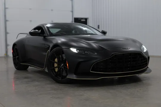 2023 Aston Martin V12 Vantage Coupe