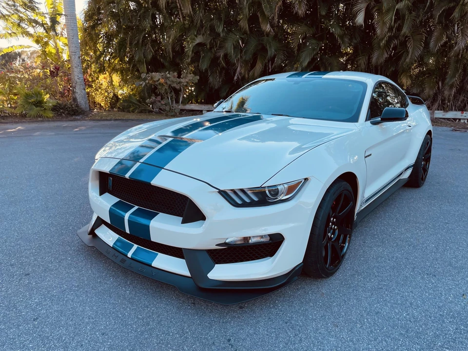 2020 Ford S550 Shelby Mustang GT350R - Image 2 of 31